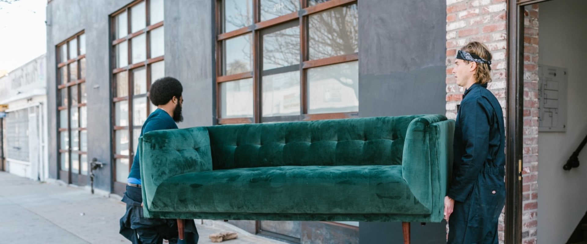 The Benefits of Using Discounts and Coupons for Affordable Movers in Tucson AZ