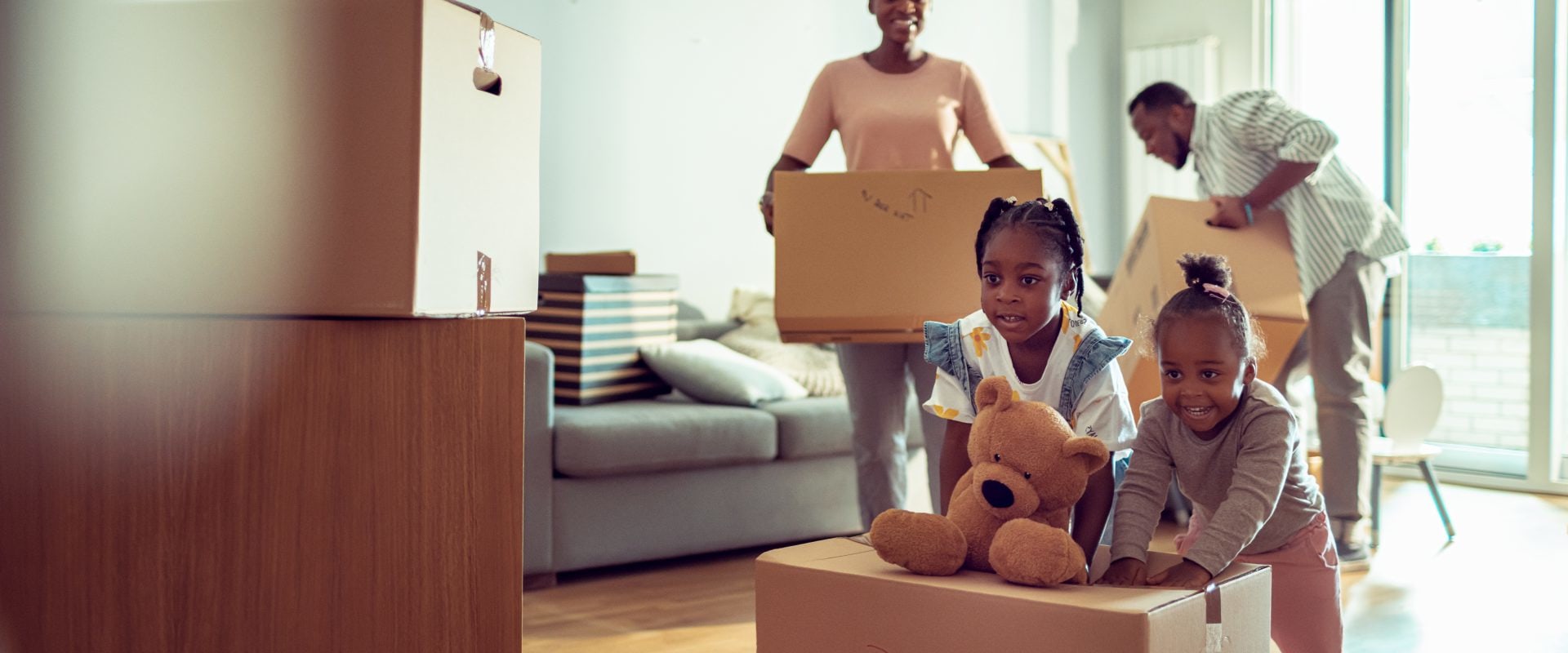 How much does it cost to ship belongings by air during a long distance move?